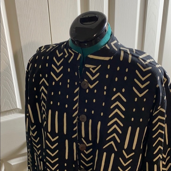 S/M Ladies Reversible Jacket Black and Creme color - Picture 5 of 16